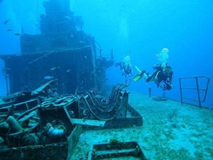 CAYMAN BRAC BEACH RESORT - April 25 to May 2 2026